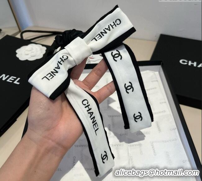 Best Price Chanel Bow Hairring 0512 White 2025