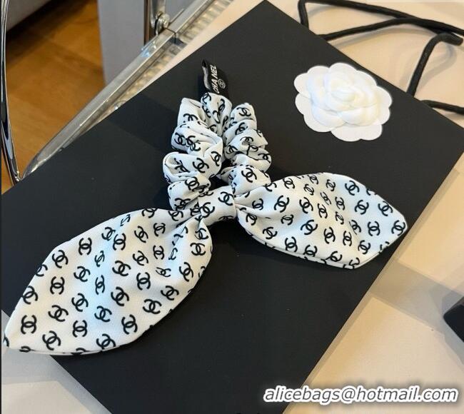 Famous Brand Chanel CC Allover Bow Hairring 2104 White 2025