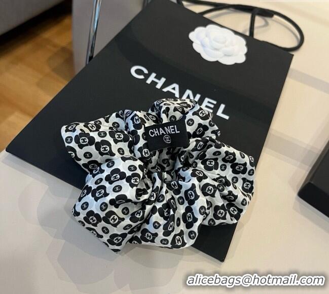 New Cheap Chanel Bloom Hairring 0512 Grey/Black 2025