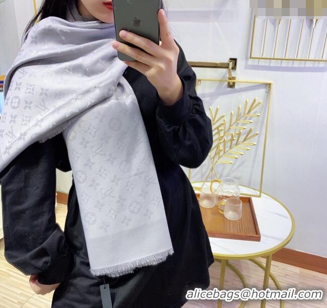 Famous Brand Louis Vuitton Classic Silk Wool Shawl Scarf 140cm with Silver-Tone Lurex V4030 Light Grey 2025