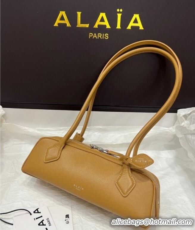 Discount Alaia Le Tecket Small Long Shoulder bag in Grained Leather 68168 Apricot 2025