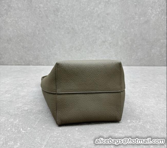 Pretty Style The Row Medium N/S Park Tote Bag in Grained Leather 1822 Grey 2025