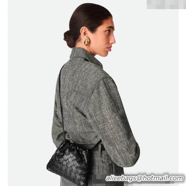 Cheapest Bottega Veneta Small Dustbag in Intrecciato Leather 816987 Chalk White 2025