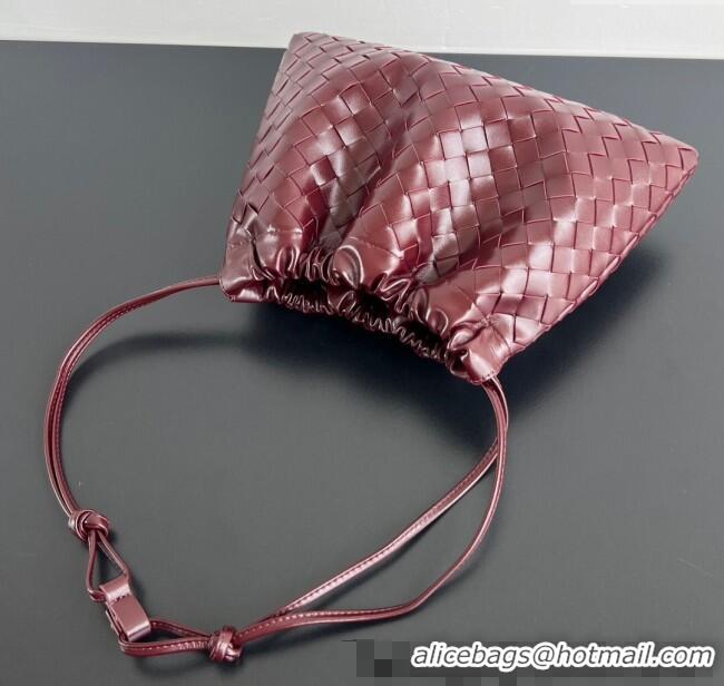 Luxury Classic Bottega Veneta Medium Dustbag in Intrecciato Leather 796728 Barolo Red 2025
