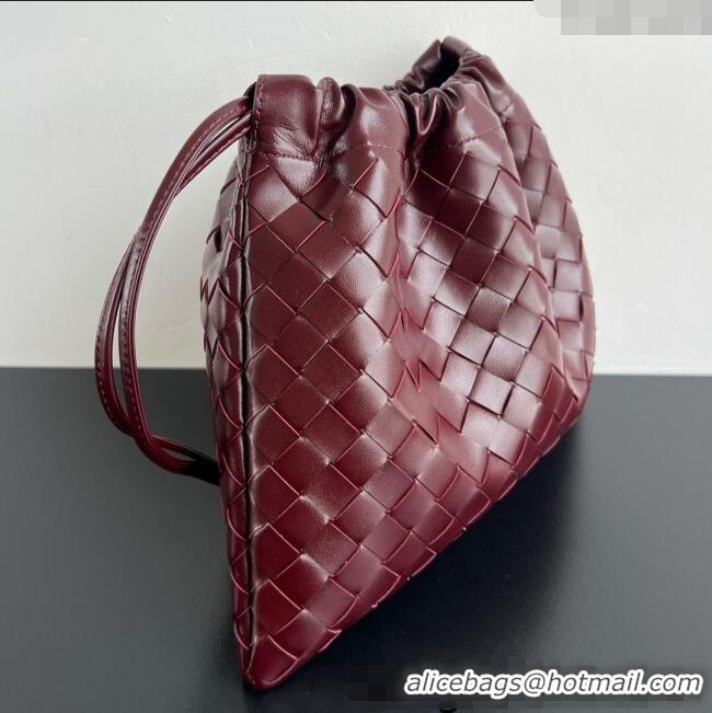 Luxury Classic Bottega Veneta Medium Dustbag in Intrecciato Leather 796728 Barolo Red 2025