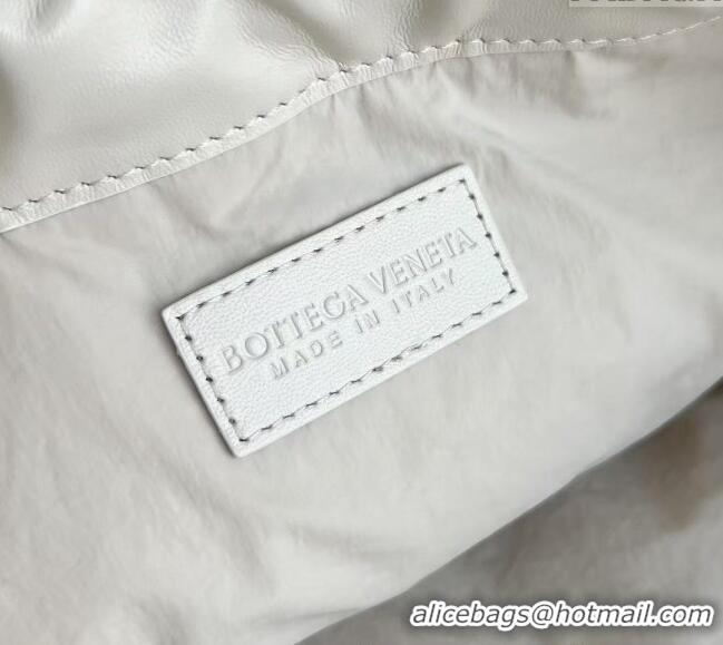 Market Sells Bottega Veneta Medium Dustbag in Intrecciato Leather 796728 Chalk White 2025