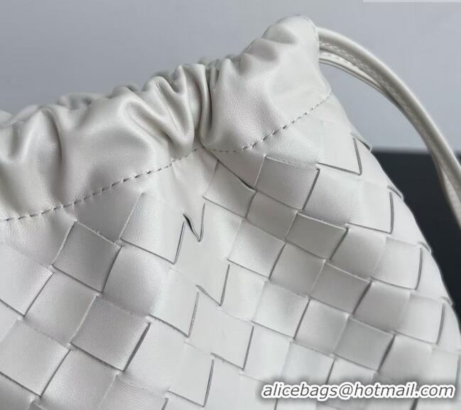 Market Sells Bottega Veneta Medium Dustbag in Intrecciato Leather 796728 Chalk White 2025