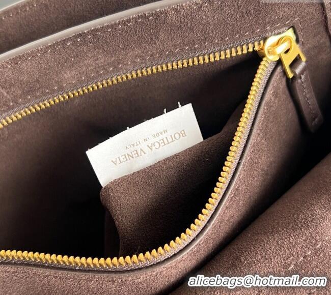 Spot Bulk Bottega Veneta Medium Ciao Ciao Top Handle Bag in Calf Leather 817231 Fondant Brown 2025