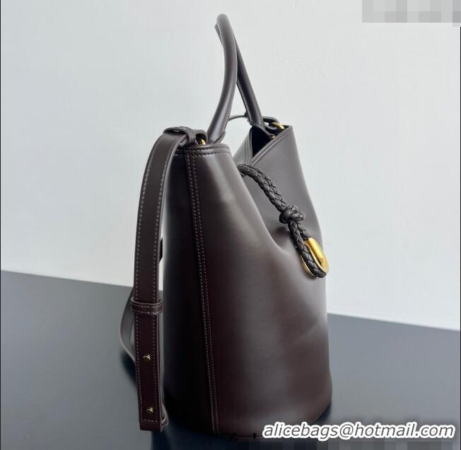 Cheap Classic Bottega Veneta Liberta Bucket Bag in Smooth Leather 806038 Fondant Brown 2025