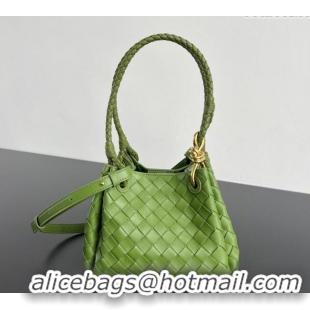 Market Sells Bottega Veneta Small Parachute Shoulder Bag in Intrecciato Leather 796569 Green 2025