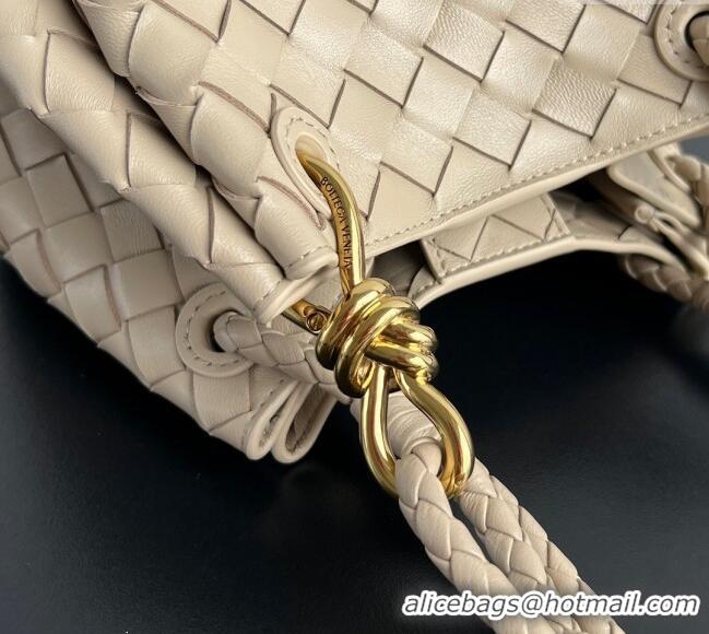 New Fashion Bottega Veneta Small Parachute Shoulder Bag in Intrecciato Leather 796569 Ecru Beige 2025