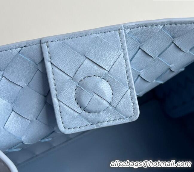 New Fashion Bottega Veneta Large Parachute Shoulder Bag in Intrecciato Leather 796571 Ice Blue 2025