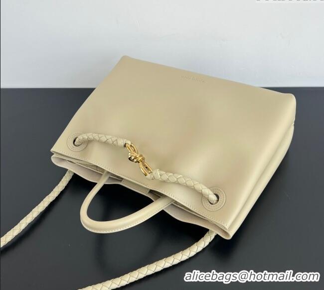 Good Taste Bottega Veneta Medium Andiamo Top Handle Bag in Calfskin Leather 810214 Light butterscotch Beige 2025