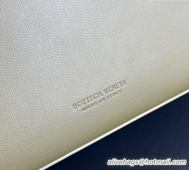 Grade Discount Bottega Veneta Men's Large Andiamo Top Handle Bag in Calfskin Leather 806010 Green 2024