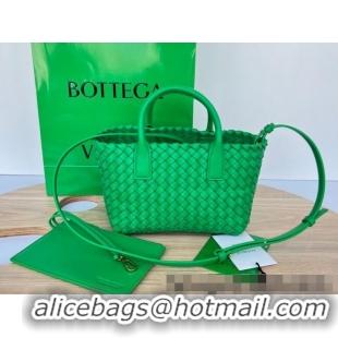 Famous Brand Bottega Veneta Mini Cabat Tote Bag in Intreccio Leather 709464 Parrot Green 2025