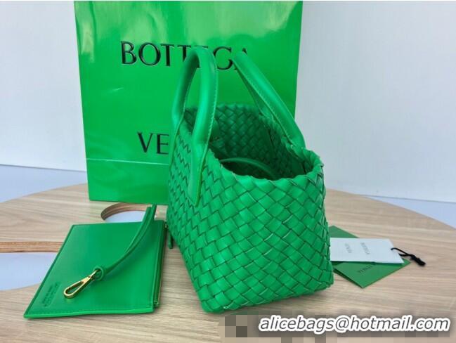 Famous Brand Bottega Veneta Mini Cabat Tote Bag in Intreccio Leather 709464 Parrot Green 2025