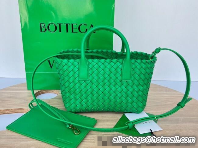 Famous Brand Bottega Veneta Mini Cabat Tote Bag in Intreccio Leather 709464 Parrot Green 2025