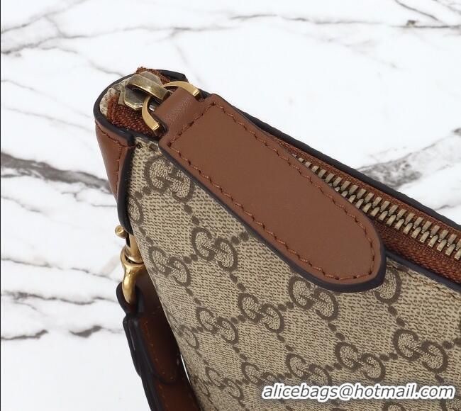 Famous Brand Gucci Mens GG Canvas Emblem Small Business Case 821156 Beige 2025