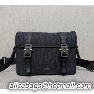 Famous Brand Dior Mens Hit the Road Messenger Bag with Flap in Oblique Jacquard with Grained Calfskin 9271 Black 2025