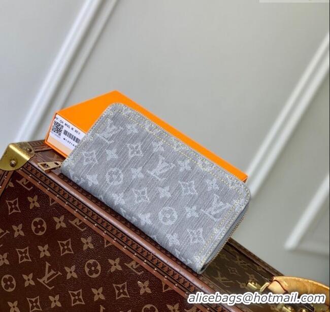 Top Grade Louis Vuitton Zippy Wallet in Cloudy Grey Certified Organic Cotton M13214 2025
