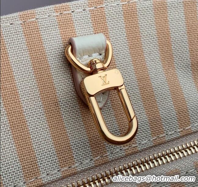 New Fashion Louis Vuitton OnTheGo PM Bag in Eden Beige Debossed Leather M14403 2025