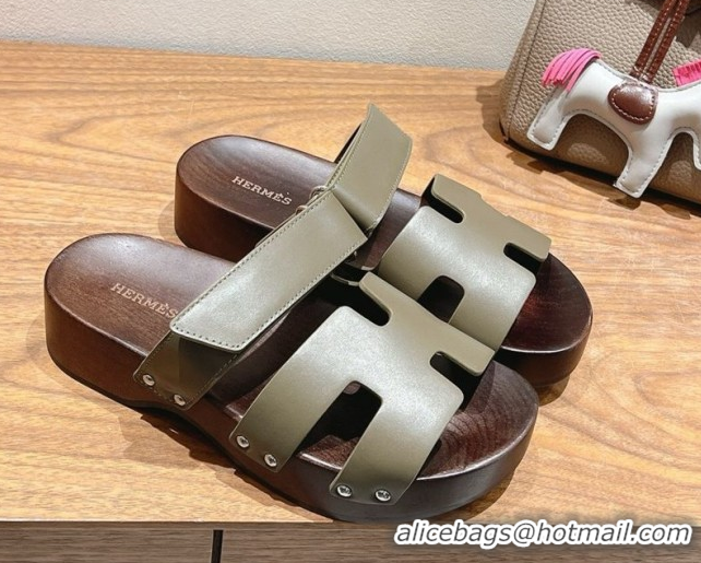 Grade Quality Hermes Kos Clog Slides Sandal 4cm in Calfskin Leather and Wood Outsole Green 0419057