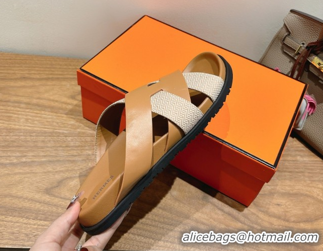 Sumptuous Hermes Kazimir Flat Slides Sandal in Woven Canvas and Calfskin Leather Brown 0419087