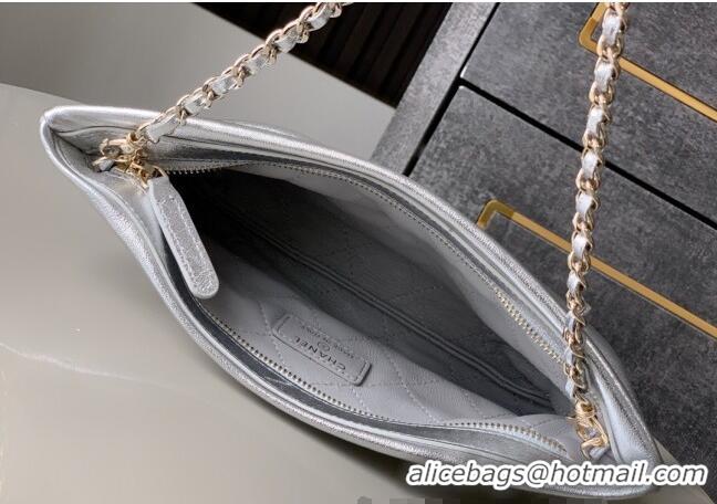 Luxury Discount Chanel Metallized Calfskin Clutch with Chain and Pearl AP4613 Silver 2025