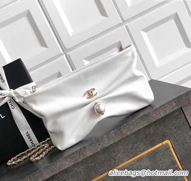Well Crafted Chanel Shiny Lambskin Clutch with Chain and Pearl AP4613 White 2025