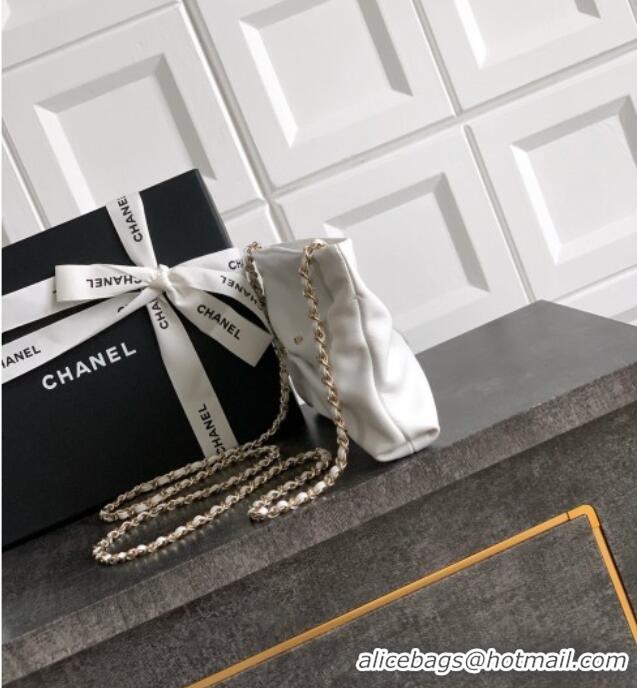 Well Crafted Chanel Shiny Lambskin Clutch with Chain and Pearl AP4613 White 2025