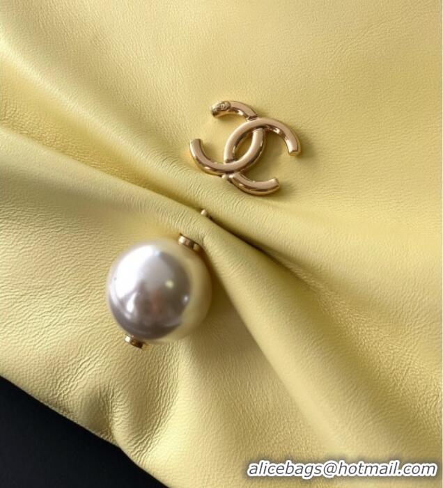 Good Looking Chanel Shiny Lambskin Clutch with Chain with Pearl AP4613 Yellow 2025