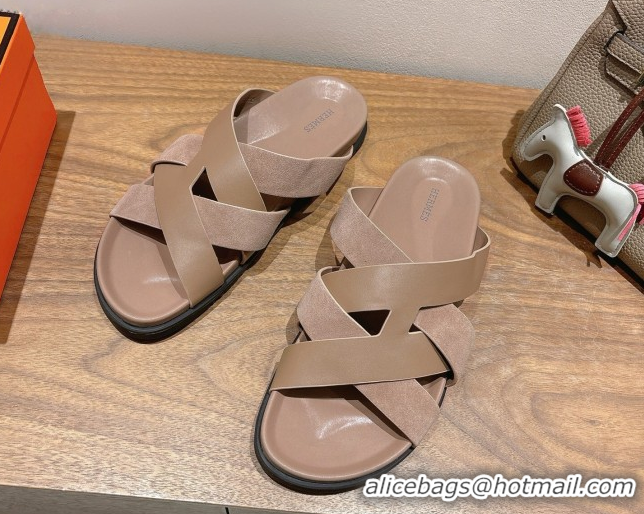 Stylish Hermes Kazimir Flat Slides Sandal in Woven Suede and Calfskin Leather Elephant Grey 0419097