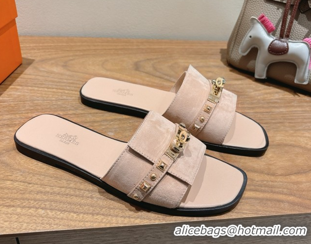 Low Cost Hermes Giulia Flat Slides Sandal in Suede with Kelly Buckle and Studs Light Pink 0421004