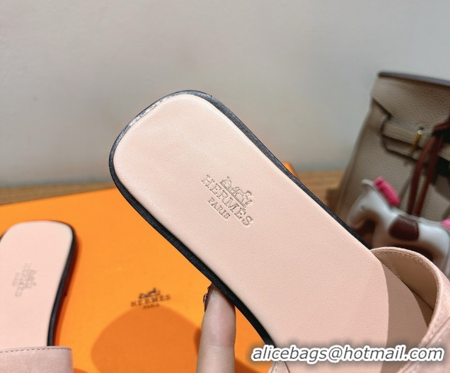 Low Cost Hermes Giulia Flat Slides Sandal in Suede with Kelly Buckle and Studs Light Pink 0421004