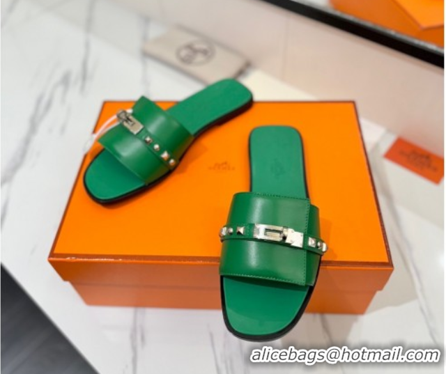 Best Price Hermes Giulia Flat Slides Sandal in Calfskin Leather with Kelly Buckle and Studs Green 0421020