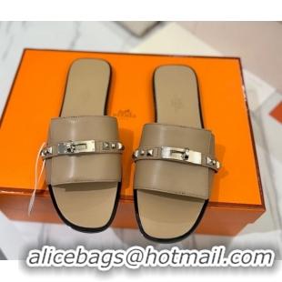 Big Discount Hermes Giulia Flat Slides Sandal in Calfskin Leather with Kelly Buckle and Studs Beige 0421024