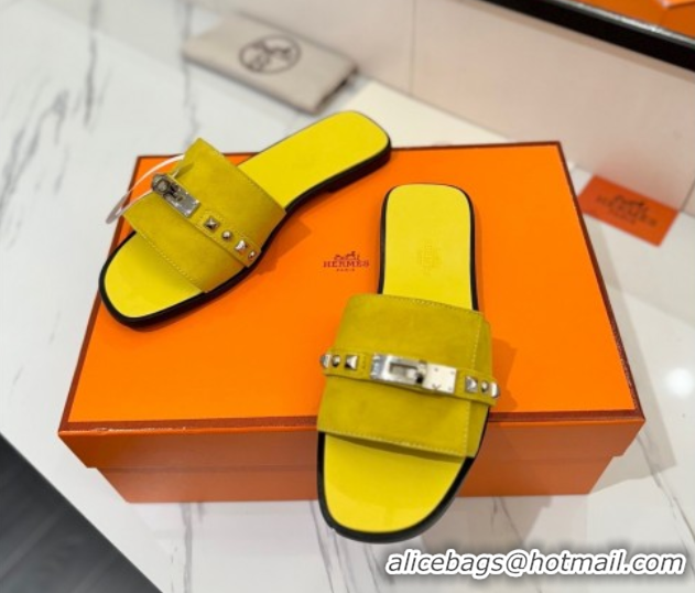 Luxury Hermes Giulia Flat Slides Sandal in Suede with Kelly Buckle and Studs Yellow 0421031