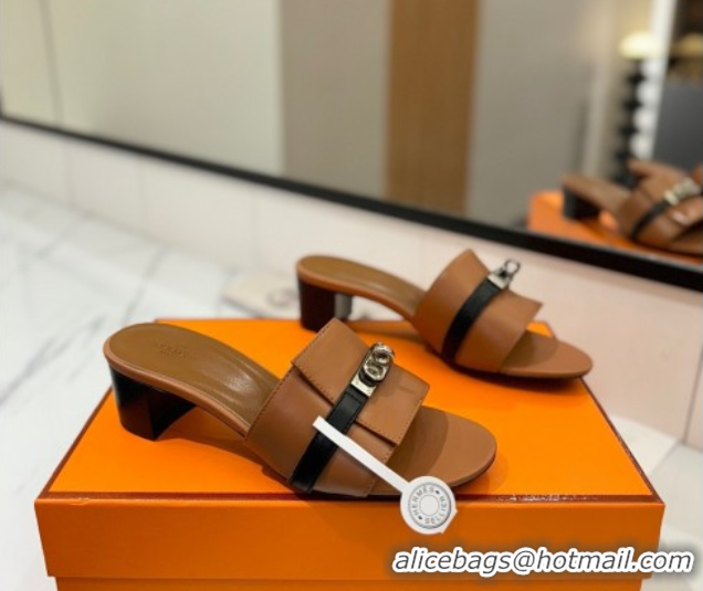 Sumptuous Hermes Gigi Heel Slides Sandal 4.5cm in Calfskin Leather with Kelly Buckle Brown 0421033