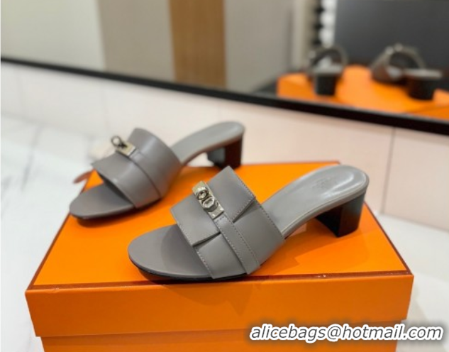 Top Grade Hermes Gigi Heel Slides Sandal 4.5cm in Smooth Calfskin with Kelly Buckle Grey 0421035