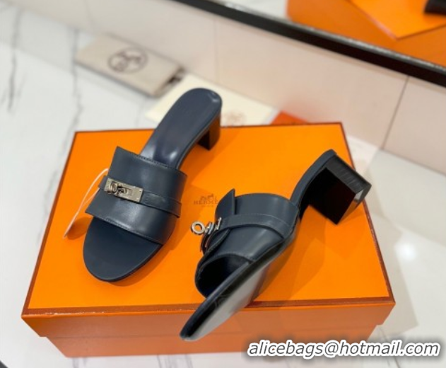 Sophisticated Hermes Gigi Heel Slides Sandal 4.5cm in Smooth Calfskin with Kelly Buckle Dark Blue 0421037