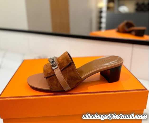 Perfect Hermes Gigi Heel Slides Sandal 4.5cm in Suede with Kelly Buckle Brown 0421043