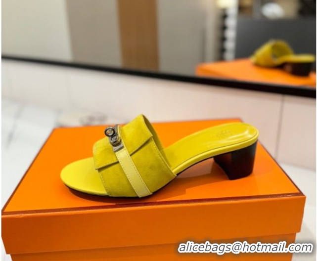 Stylish Hermes Gigi Heel Slides Sandal 4.5cm in Suede with Kelly Buckle Yellow 0421045