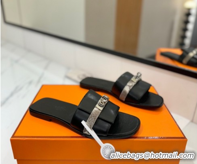 Sumptuous Hermes Giulia Flat Slides Sandal in Calfskin Leather with Kelly Buckle Strap Black 0421051