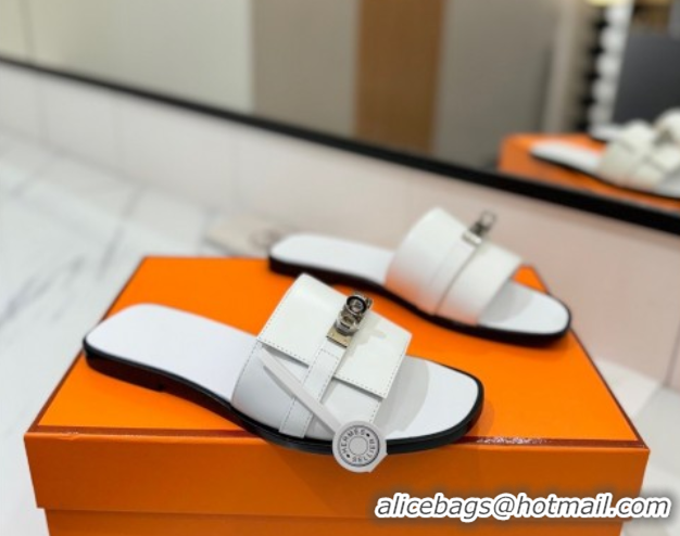 Good Looking Hermes Giulia Flat Slides Sandal in Smooth Calfskin with Kelly Buckle Strap White 0421055