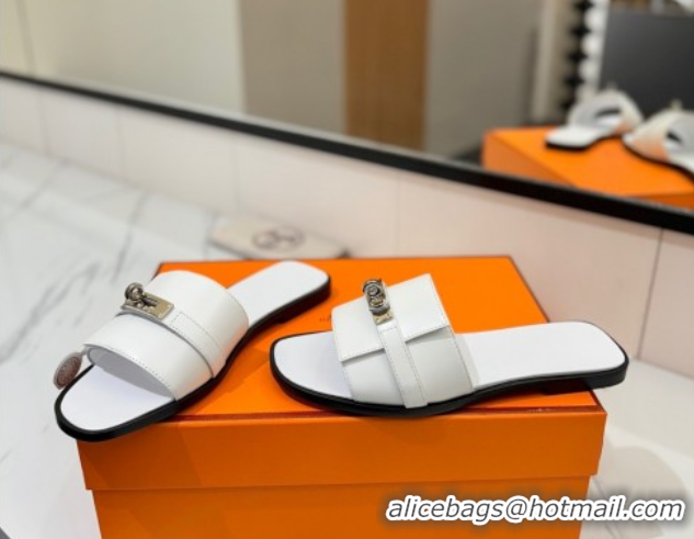 Good Looking Hermes Giulia Flat Slides Sandal in Smooth Calfskin with Kelly Buckle Strap White 0421055