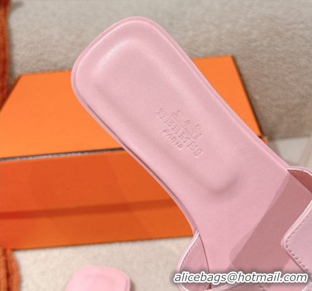Sophisticated Hermes Oran Classic Flat Slides Sandal in Smooth Calfskin Light Pink 0421062