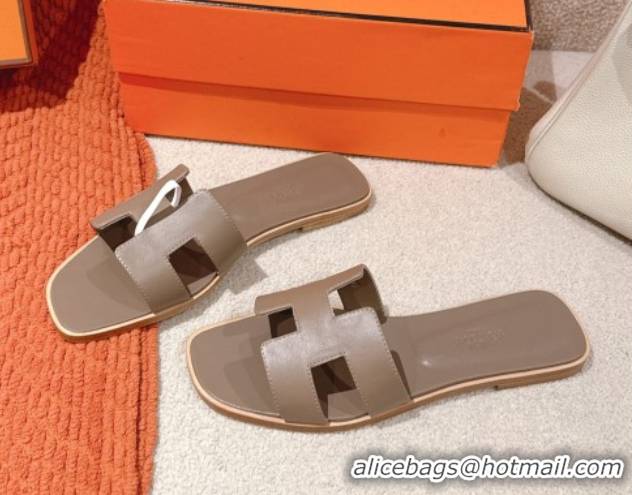 Duplicate Hermes Oran Classic Flat Slides Sandal in Smooth Calfskin Elephant Grey 0421063