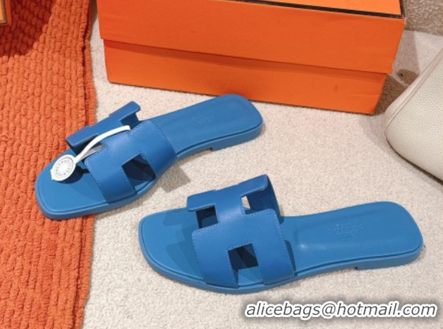 Crafted Hermes Oran Classic Flat Slides Sandal in Smooth Calfskin Blue 0421072