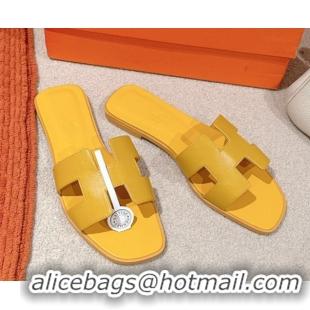 Best Grade Hermes Oran Classic Flat Slides Sandal in Smooth Calfskin Yellow 0421073