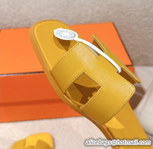 Best Grade Hermes Oran Classic Flat Slides Sandal in Smooth Calfskin Yellow 0421073